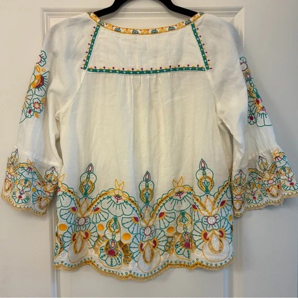 ANTHROPOLOGIE AKEMI + KIN Bisbee Embroidered Top White Yellow Women’s Size 4 - Picture 6 of 10